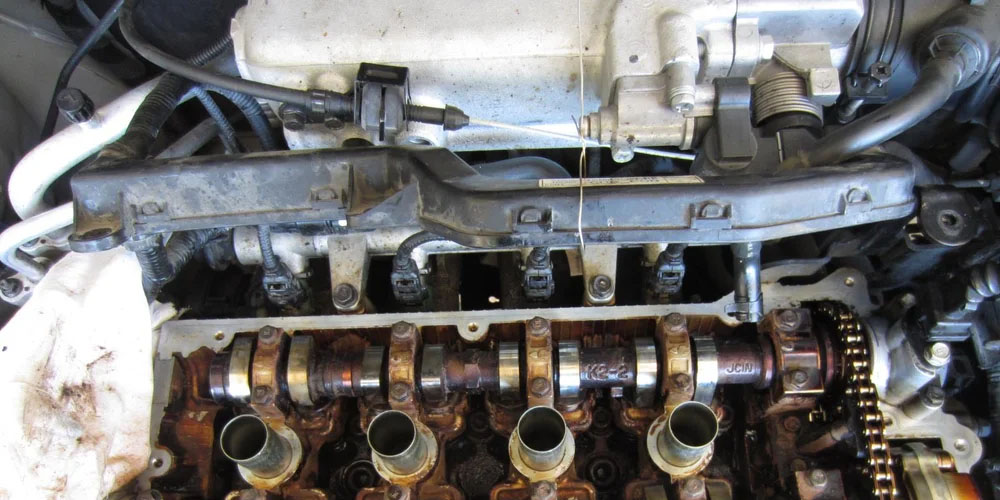 What Preventive Measures Do You Have To Take While Opening the Valve Cover?